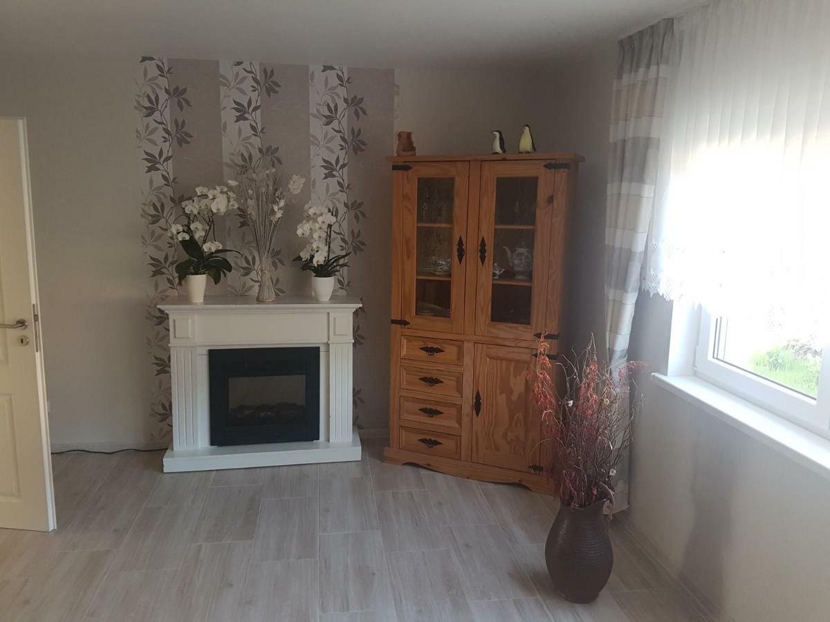 Ferienwohnung Am Schmollensee Pudagla Bagian luar foto